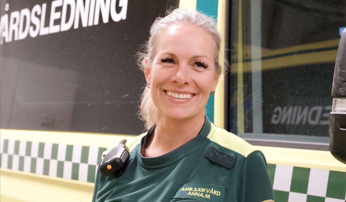 Porträttbild av ambulanssjukvårdare Anna Mandic