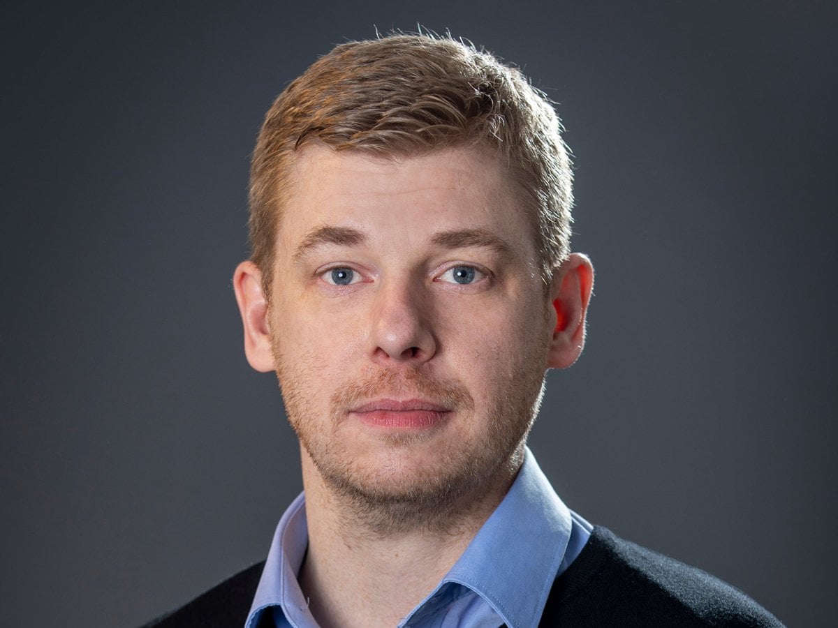 Porträttbild på förvaltningschef Jani Sundqvist